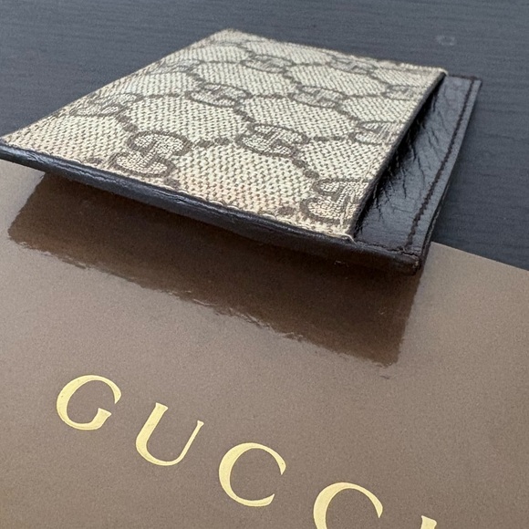 GUCCI GG Supreme Canvas w Leather trim compact card holder beige/ebony - Picture 13 of 15
